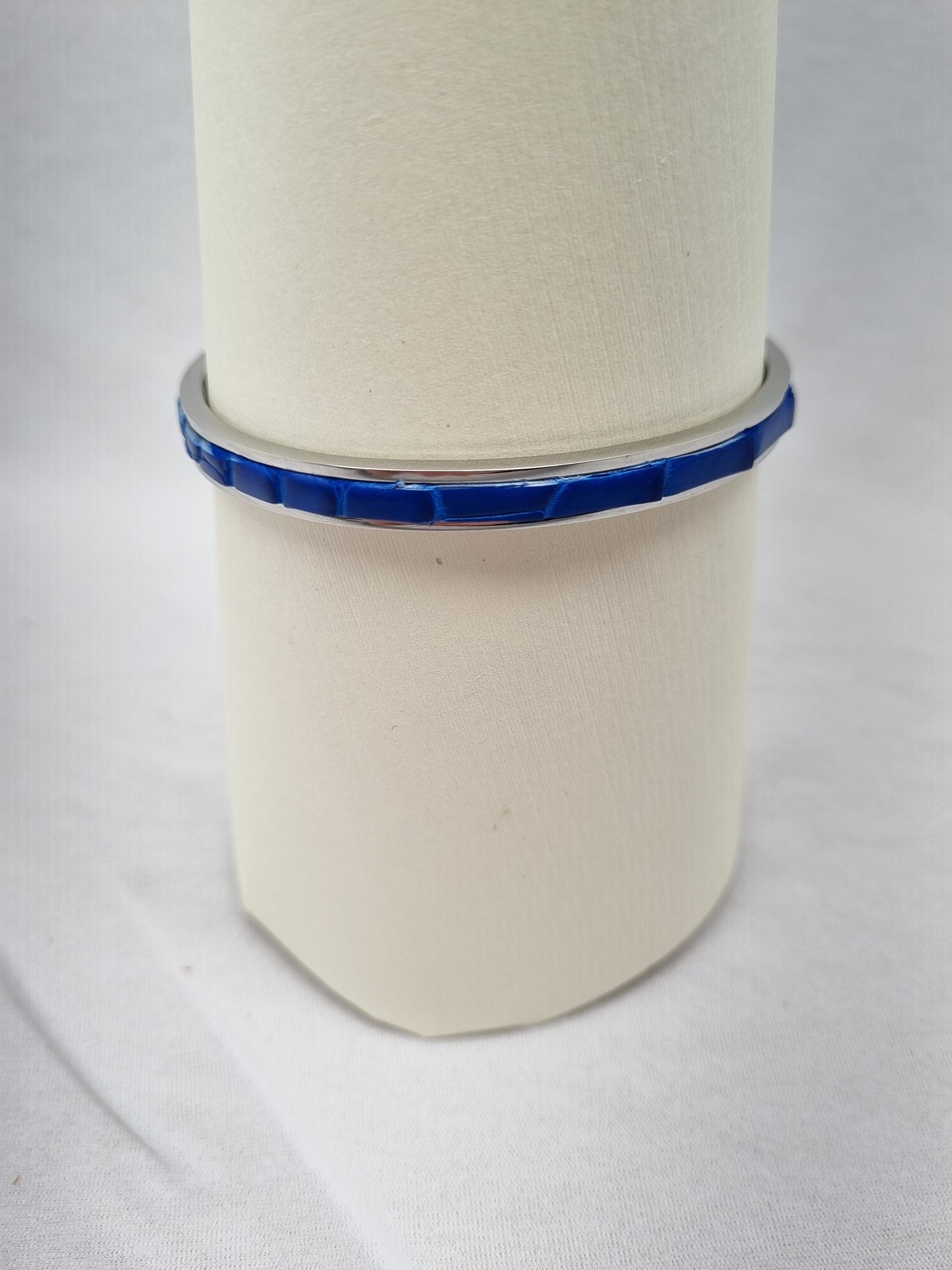 Cobalt Crocodile Clasp Bracelet