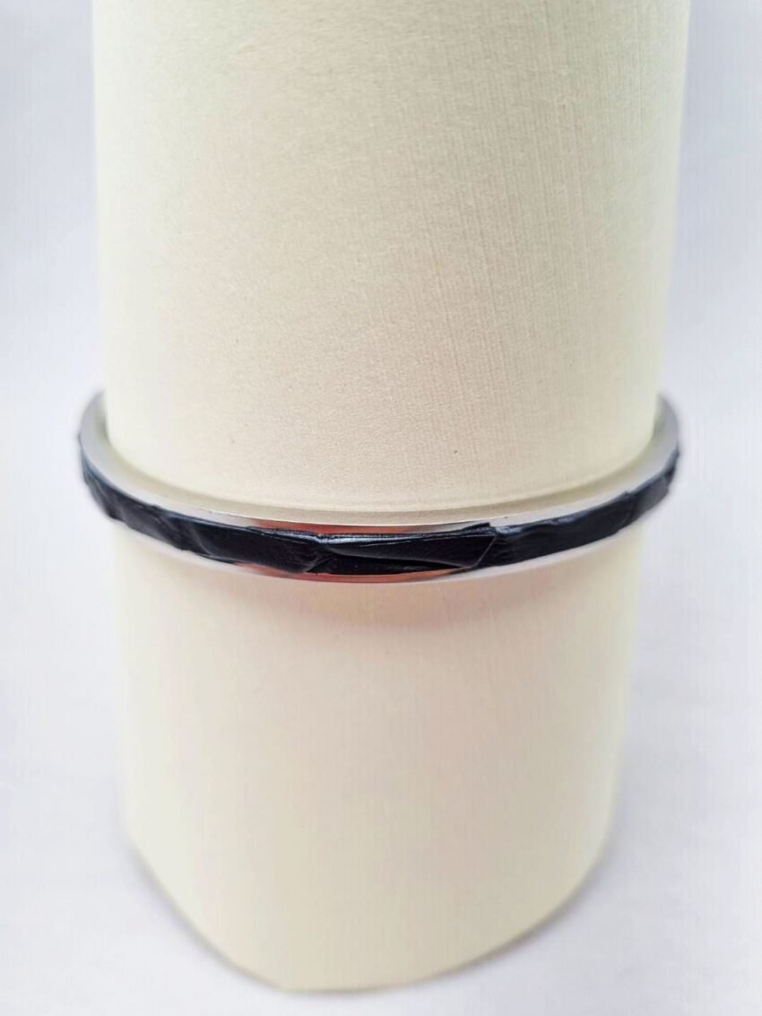 Luxury black crocodile clasp bracelet, made by Pila Luxuria in Canada.