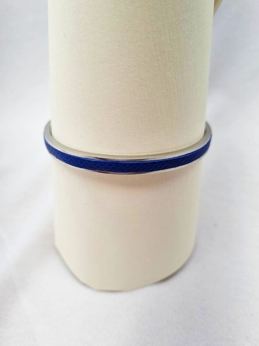 Luxury blue epsom clasp bracelet, made by Pila Luxuria in Canada.