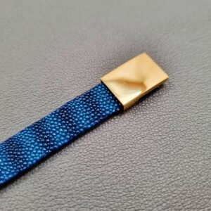 Gold clasp luxury blue stingray bracelet with a magnetic clasp, made by Pila Luxuria in Canada.