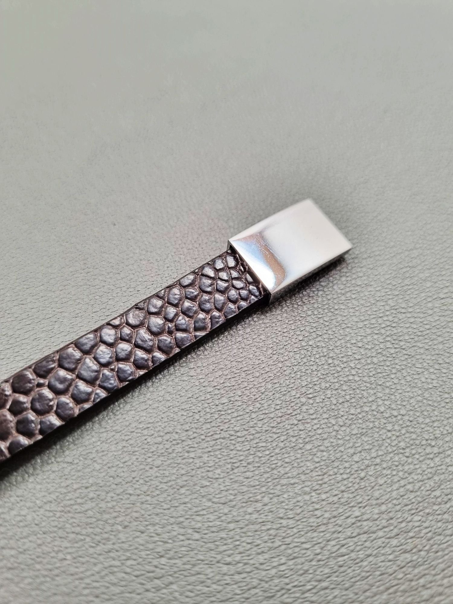 Ostrich leather bracelet with a silver magnetic clasp, made by Pila Luxuria in Canada.