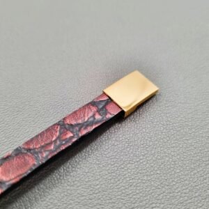 Alligator leather bracelet with a gold magnetic clasp, made by Pila Luxuria in Canada.