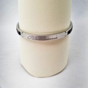 Oxblood epsom leather bracelet with Pila Luxuria script