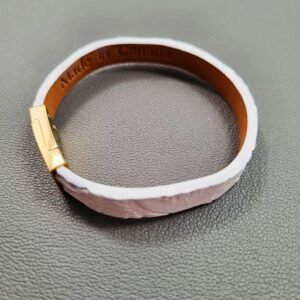 Top view of a luxury white crocodile leather bracelet with a magnetic clasp, made by Pila Luxuria in Canada.